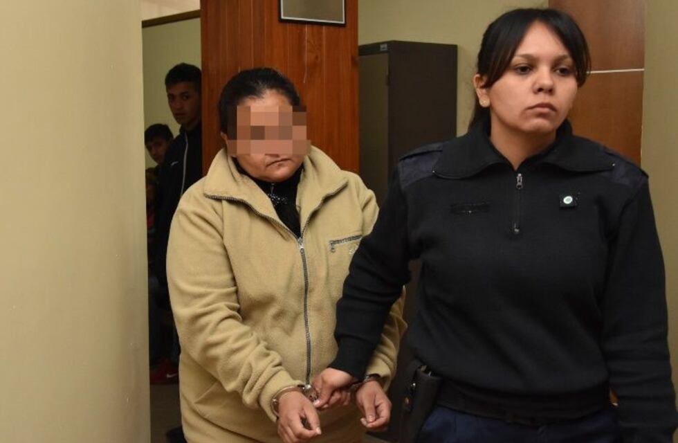 Fue condenada por corromper a 3 hijos: ahora cayó su esposo por violar a uno