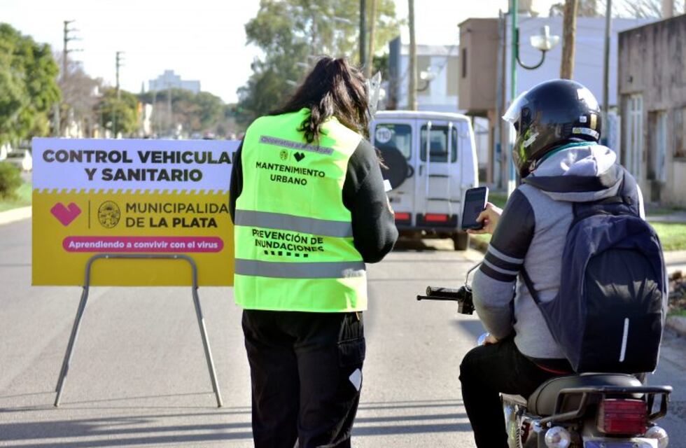 En la nueva fase del aislamiento, el tránsito vehicular en La Plata se redujo 50 por ciento