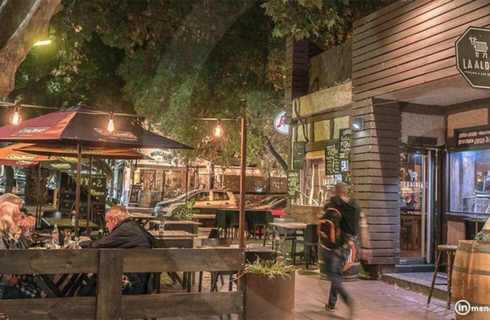 No extenderán el horario de atención de los restaurantes