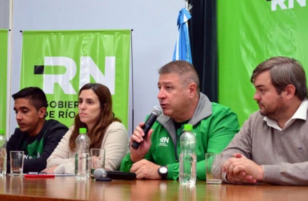 Deportistas podrán recibir fondos privados para solventar su actividad