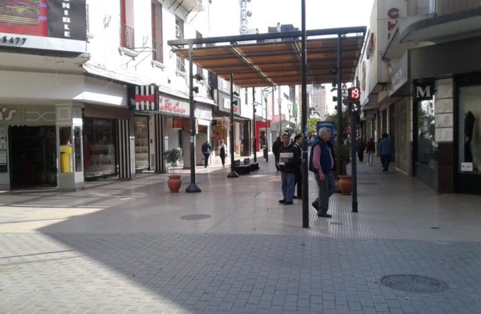 La actividad es casi nula en el microcentro tucumano por el feriado por la Batalla de Tucumán