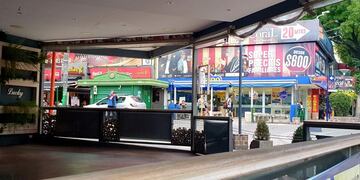 Cerrarían negocios este finde en Carlos Paz