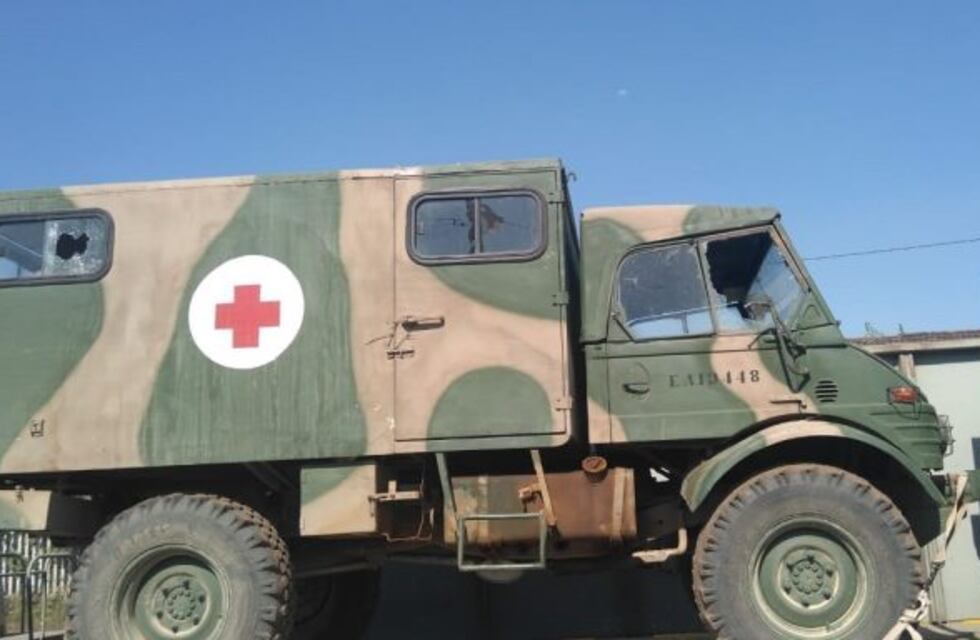 Vehículos del Ejército Argentino fue recibido a piedrazos en Tucumán