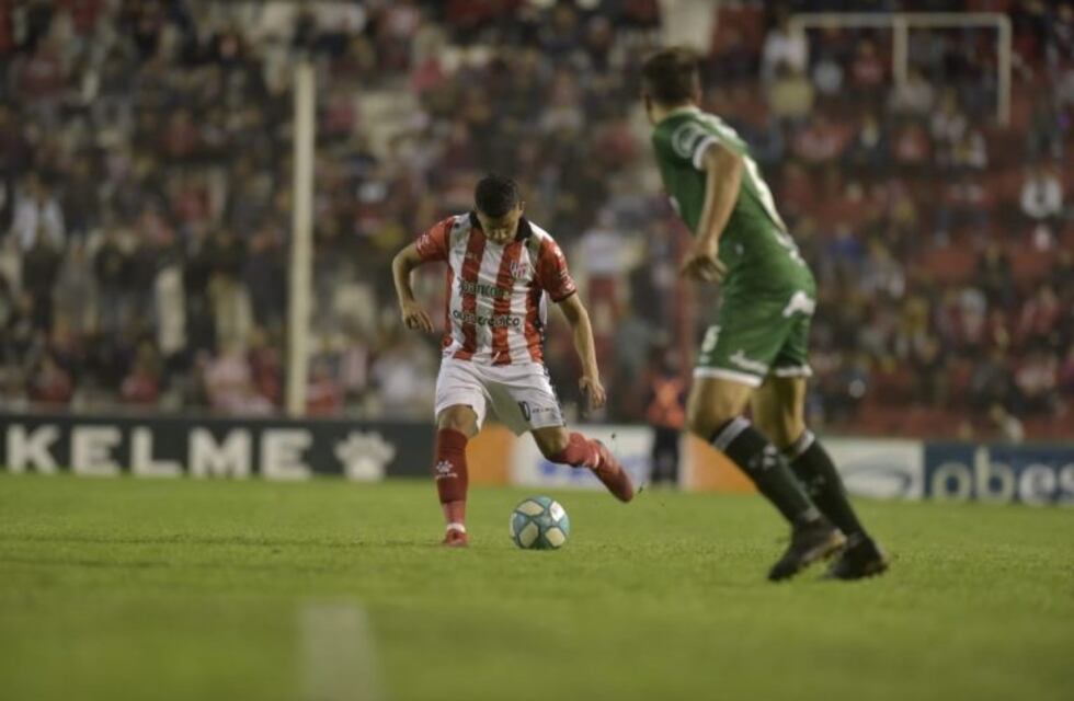 Damián Arce y la derrota de Instituto: "Siempre miramos el otro arco y no esperábamos dos derrotas"