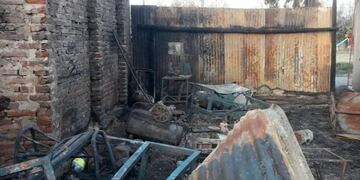 Carpintería incendiada\u002E