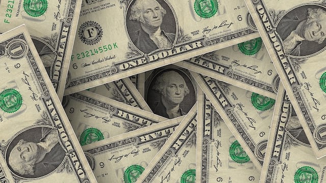 El dólar en el ojo de la tormenta.