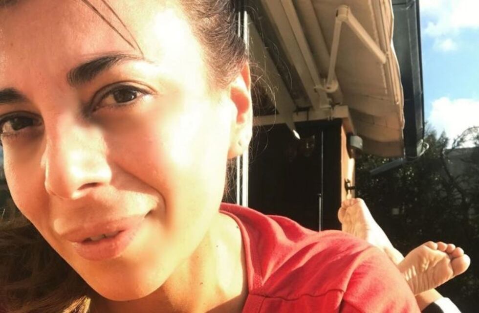 Ximena Capristo se sacó la ropa para mostrar su nuevo tatuaje