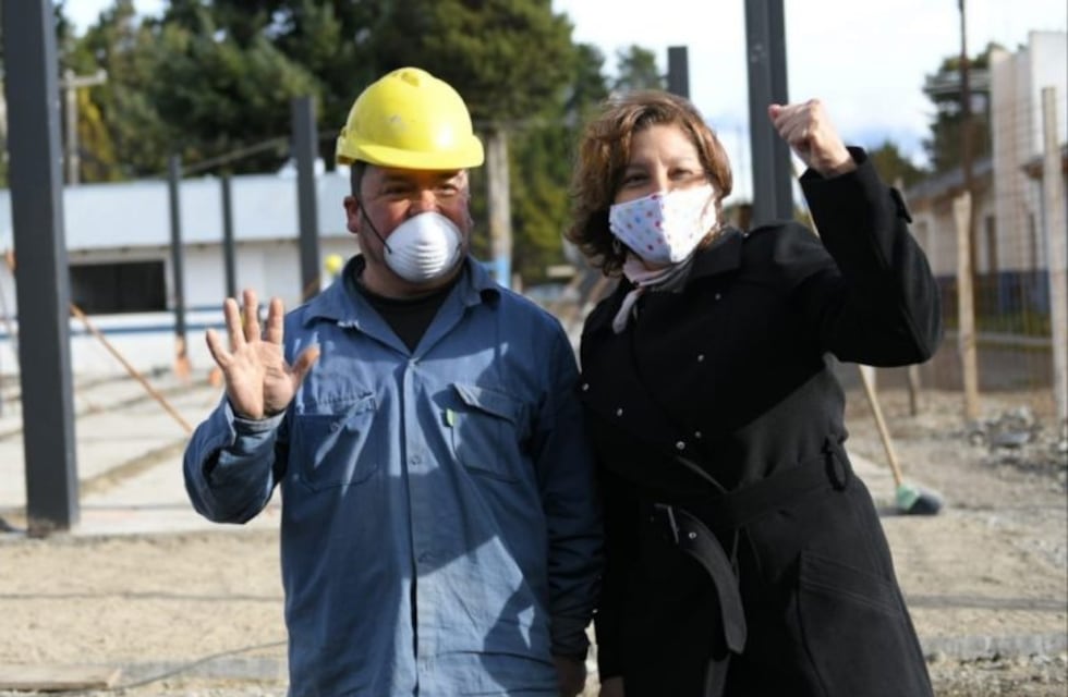 Arabela Carreras recorrió obras en Bariloche
