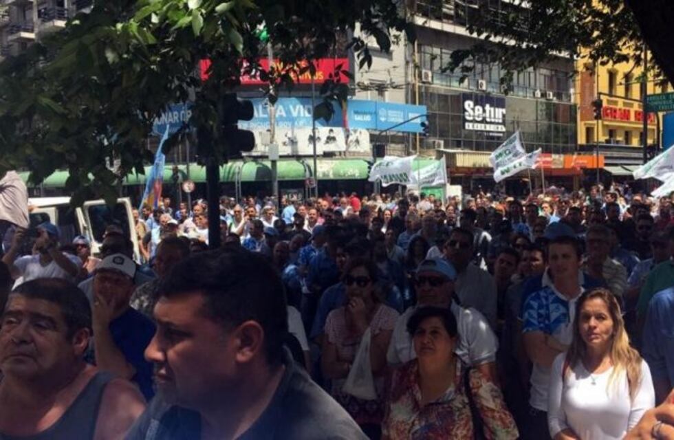 Comerciantes del centro mostraron su preocupación ante las continuas protestas en el sector