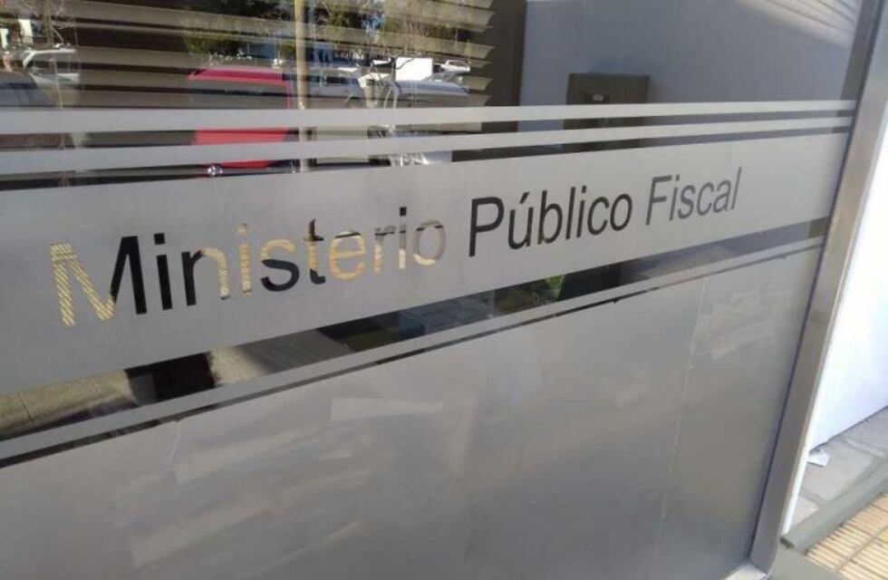 Fiscalía investiga de oficio los daños en la Legislatura y Casa de Gobierno