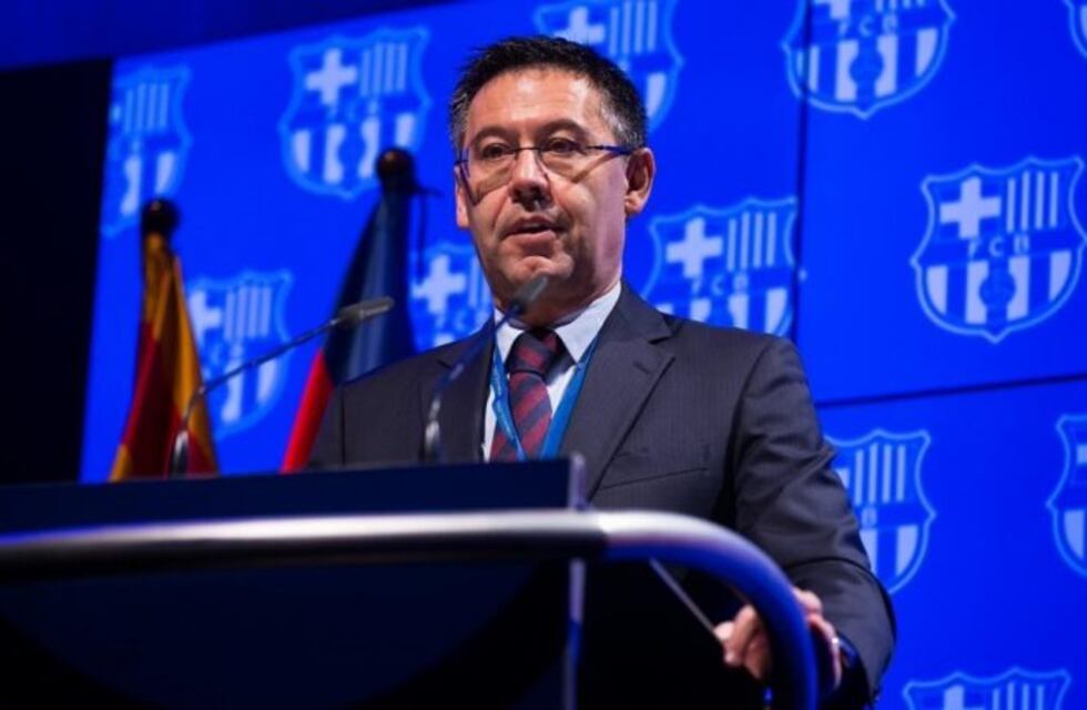 Barcelona felicitó a Racing por la conquista del Trofeo de Campeones