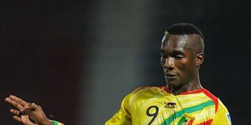 Se peleó por un corte de pelo y lo expulsaron de la Copa África