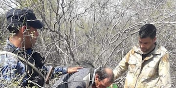 Hallan a un hombre en Alto Pencoso que estaba perdido con ayuda de perros rastreadores