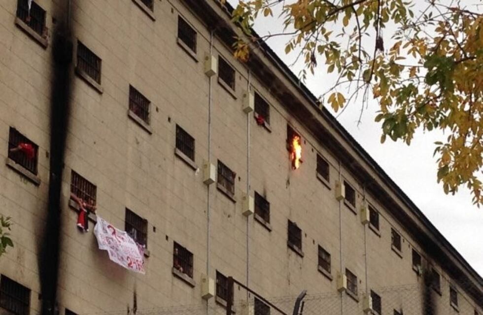 Los presos en la cárcel de Devoto realizan una huelga de hambre contra el cambio de las salidas transitorias