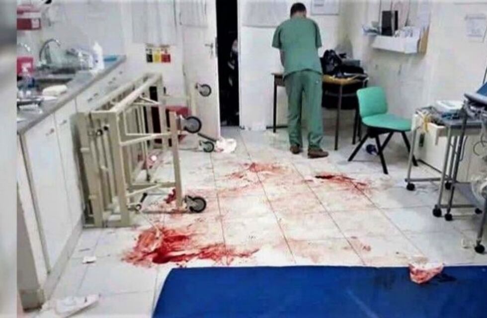 Se pelearon, fueron trasladados al hospital y realizaron destrozos