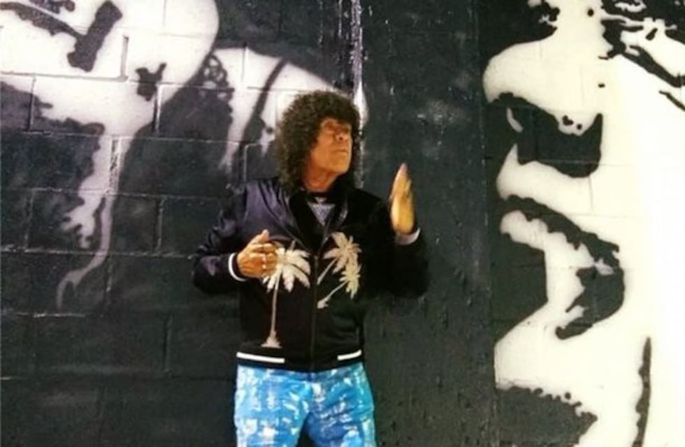 El mural de la Mona en Juniors... un poema