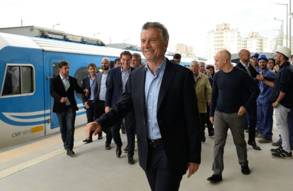 El Gobierno rechazó haber reducido la custodia de Mauricio Macri: “Solo se le cambió algún vehículo”