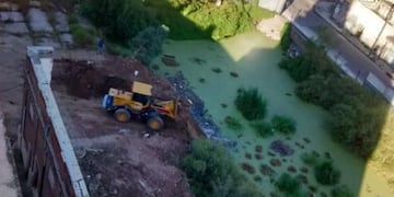 Así se veía la laguna en el predio de la ex Cervecería Córdoba\u002E