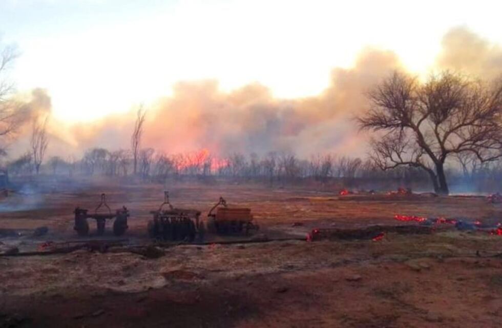 Incendio de gran magnitud en La Puntilla Tinogasta