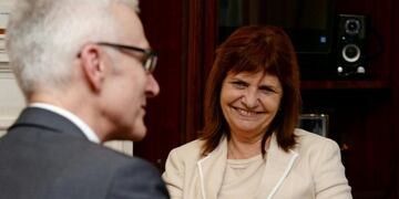 La funcionaria se mostró exultante tras conocer la sentencia dictada en Rosario\u002E (@PatoBullrich)