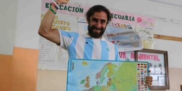 Un total de 40 países recorrió durante su aventura en bicicleta\u002E