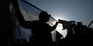 Multarán a los que incumplan normas y protocolos de prevención