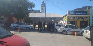 Balean la casa de un policía y los atrapan con dos kilos de droga