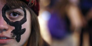 Docente fue separado de su cargo por presunto caso de acoso sexual