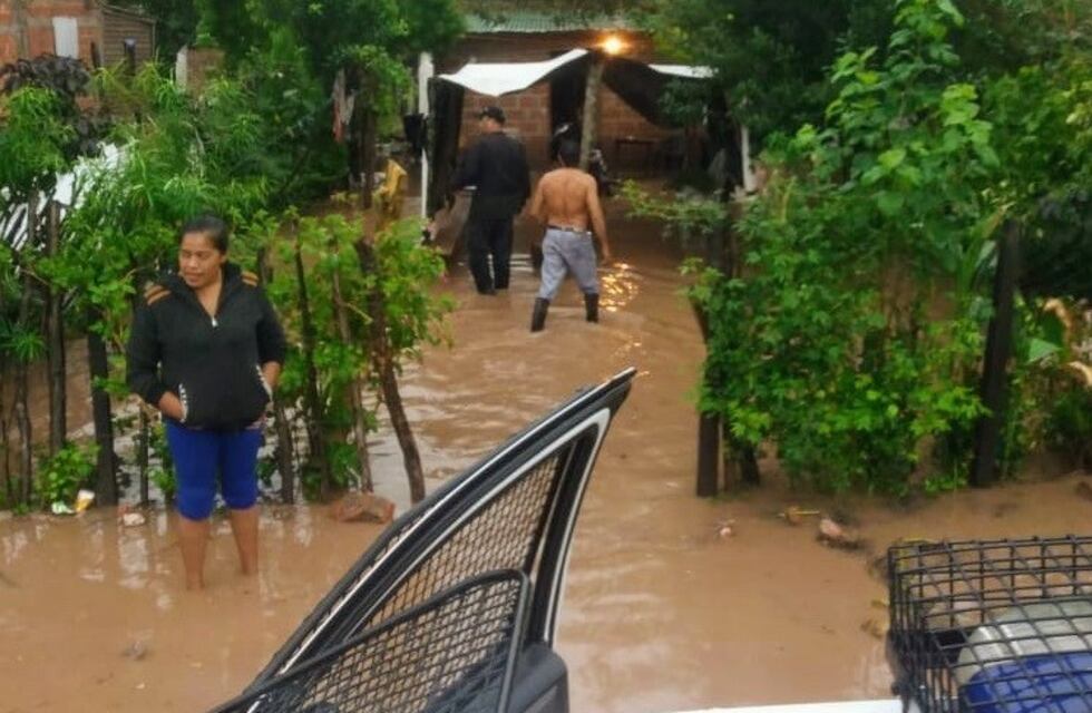Más de 50 personas evacuadas en Anta por las lluvias