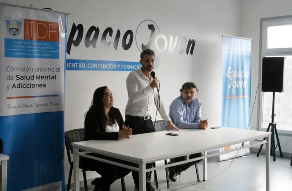 Gobierno dicta diplomatura en abordaje integral de consumos problemáticos