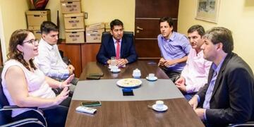 La reunión llegó a buen puerto y Rentas le brindó facilidades de pago a los comerciantes\u002E