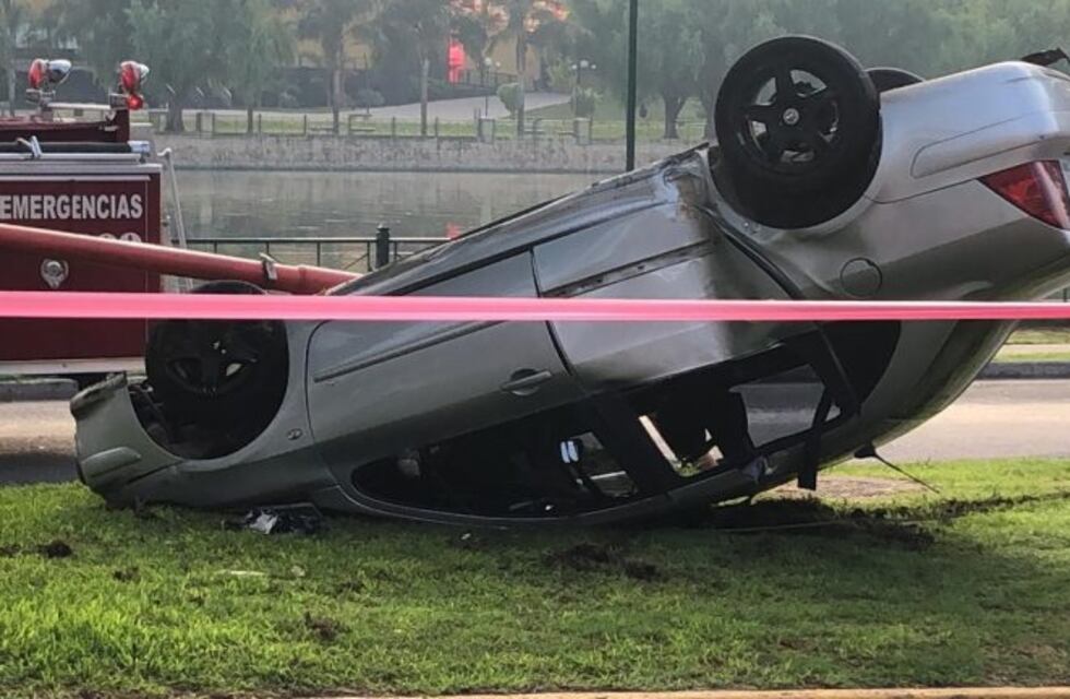 Chocó y se dio vuelta en la costanera de Carlos Paz