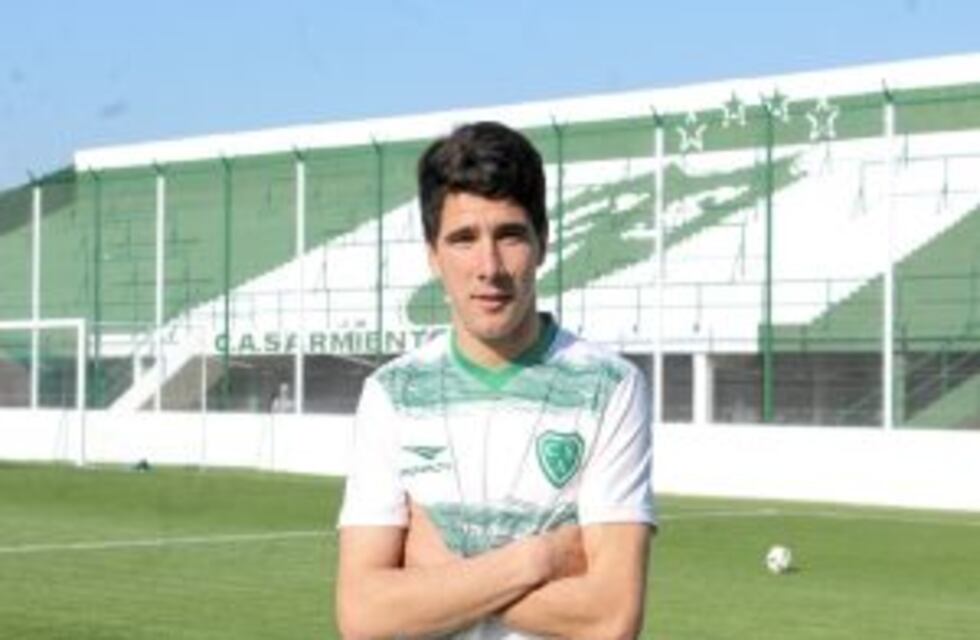 El polémico delantero que busca Newell's