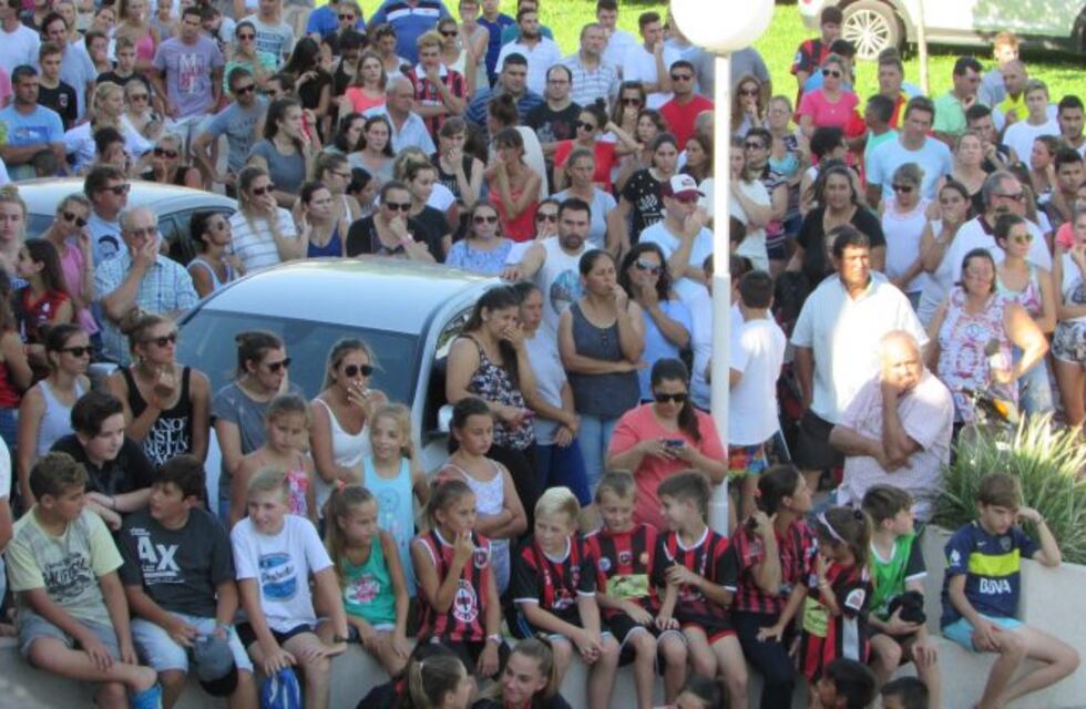 En Progreso ya imaginan una masiva despedida a Emiliano Sala