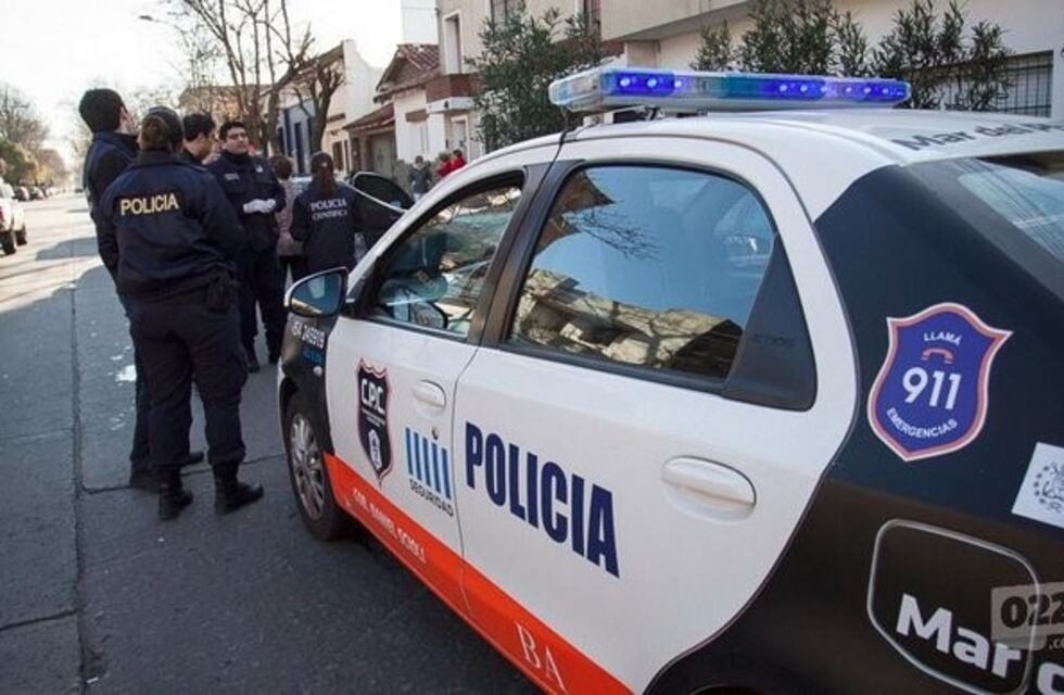 Entradera en la casa de una jubilada: le ofrecieron alcohol en gel y desvalijaron su casa