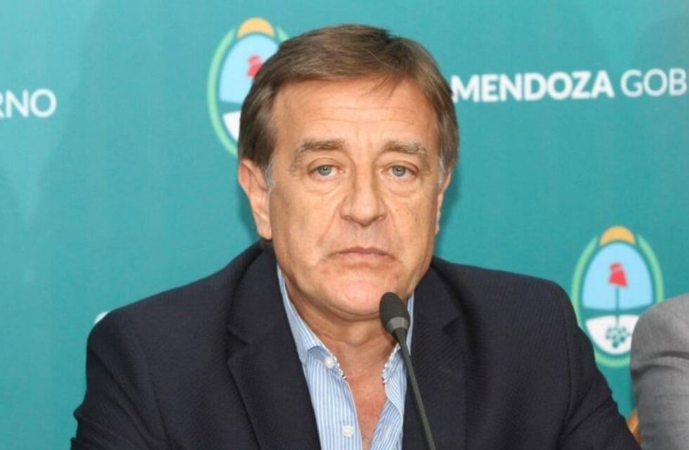 Oficializaron la prórroga de la cuarentena en Mendoza