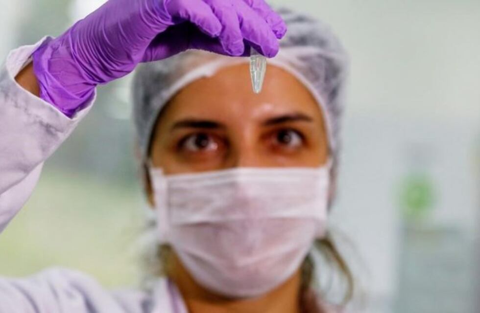 Voluntarios realizan testeos en el interior cordobés por la ola de contagios