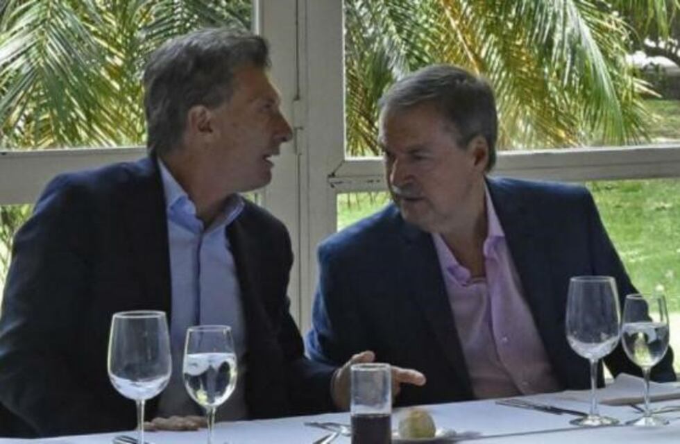 Macri recibió a Schiaretti y avaló créditos para escuelas y hospitales