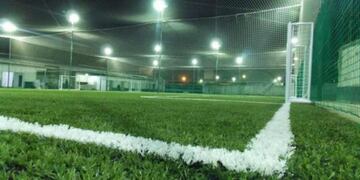 Cancha de fútbol 5\u002E Foto: Next Multimedia