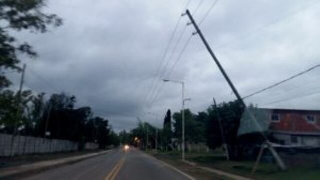 Postes Cau00eddos en Pilar