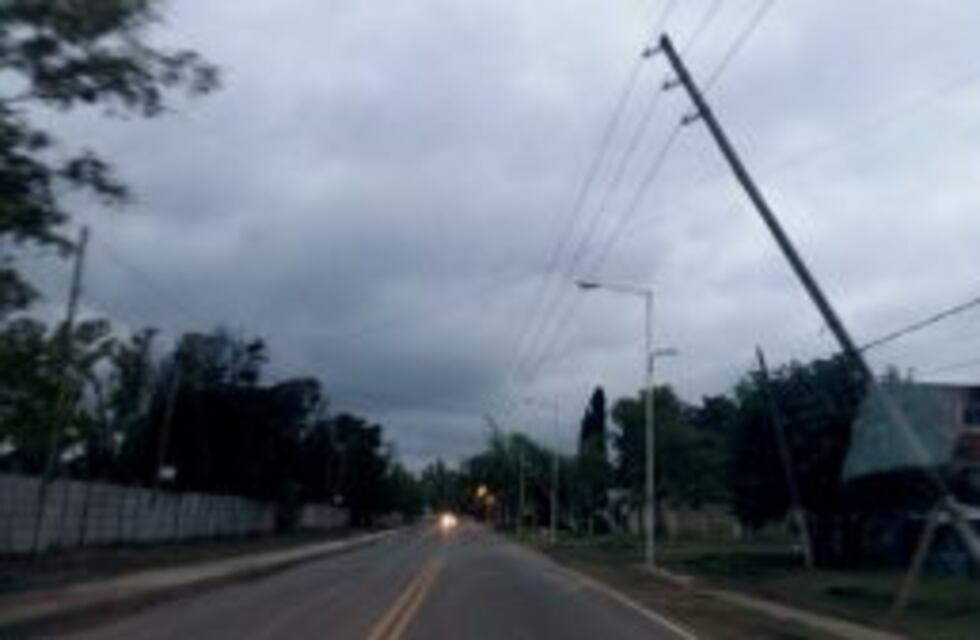 Hay 26 mil usuarios sin luz en el Conurbano por el temporal de ayer