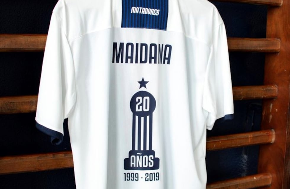 La camiseta homenaje de Talleres, a 20 años de la Copa Conmebol