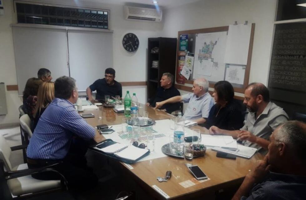 La Cespal y la Municipalidad reunidos por diferentes obras de Arroyito