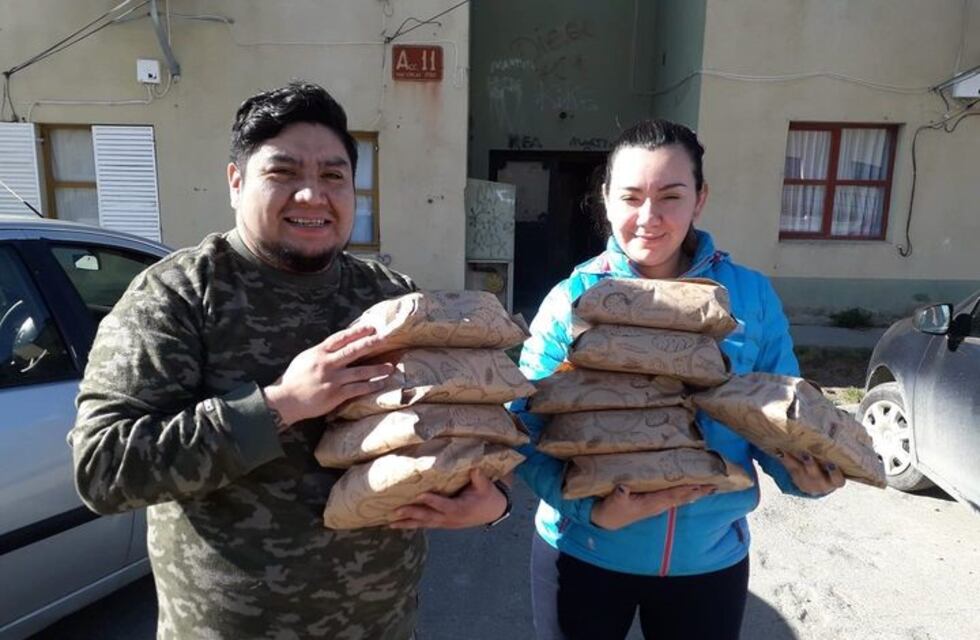 Red de Mujeres Solidarias realiza donaciones "trabajando sin parar"