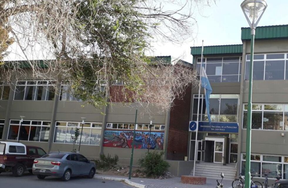 Curso de teleobservación aplicada al monitoreo de calidad de aguas costeras