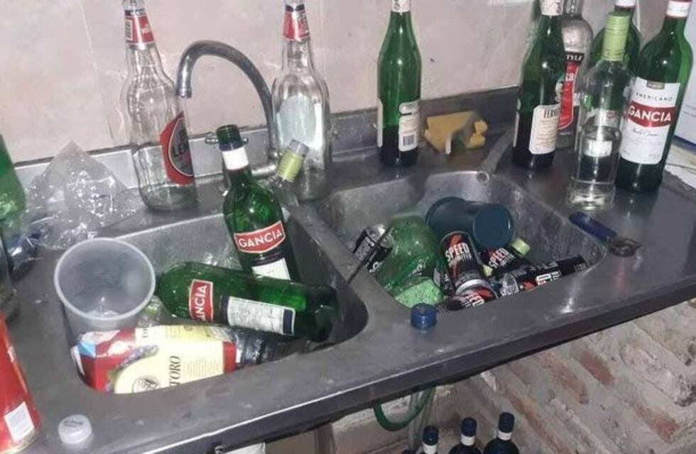 Fueron por "ruidos molestos" y encontraron fiestas clandestinas con menores