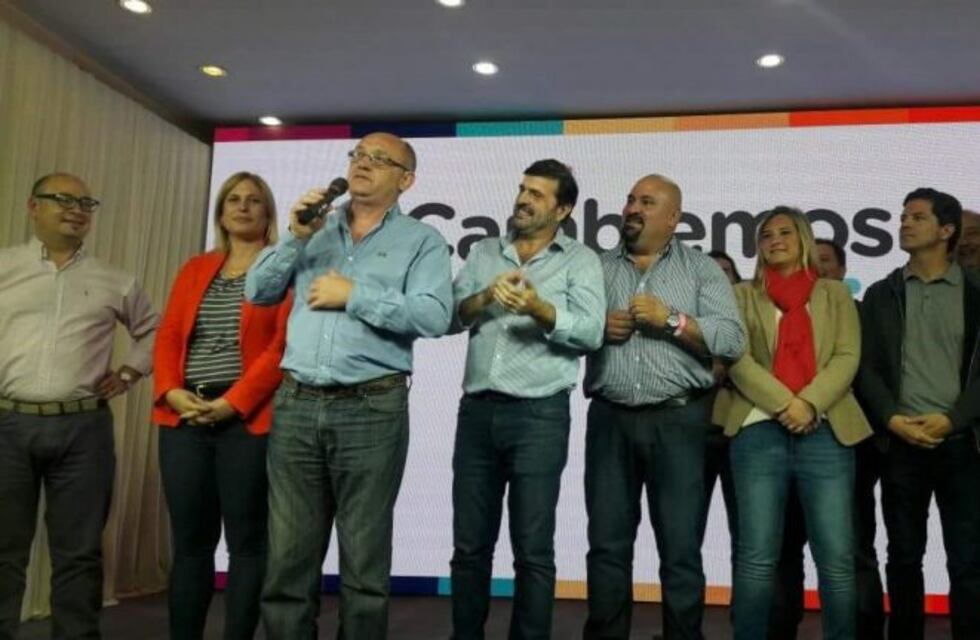 "En el 2019 gobierna José Corral", cantaron en el centro de campaña de Cambiemos