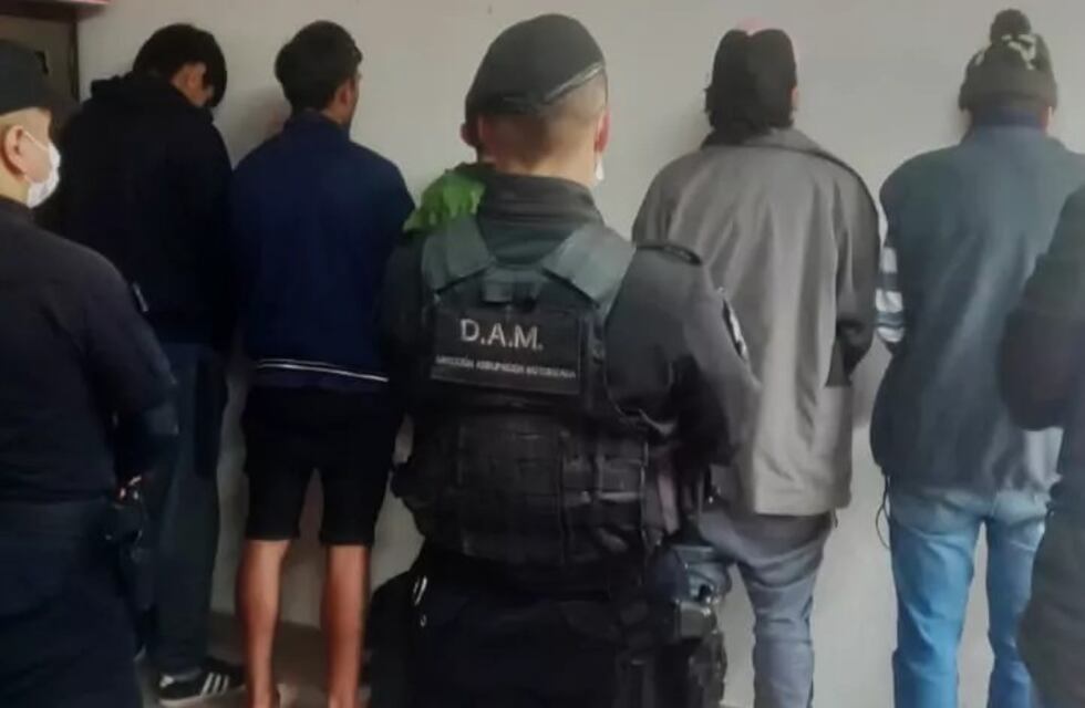Robo en grupo en Posadas: hay cuatro detenidos y todos con frondoso portuario delictivo