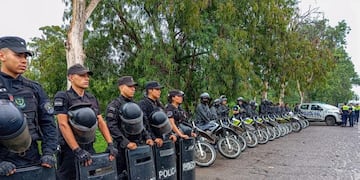 El operativo incluyó recorridos por diversos puntos de la ciudad, incluyendo las plazas del centro.