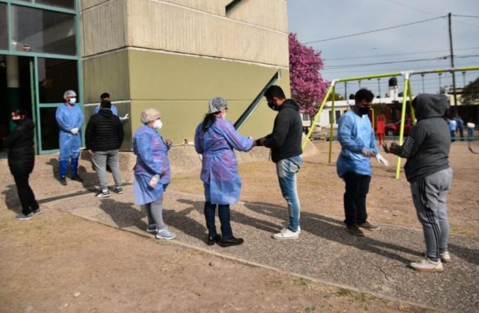 Hisopados en los CPC: iniciaron con problemas y discusiones entre el Suoem y la Municipalidad